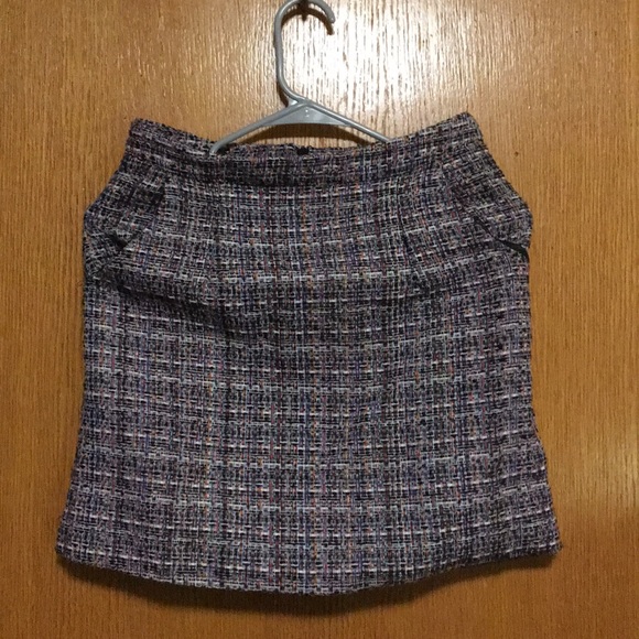 ‫Zip Back Tweed Skirt (w/ pockets) - Picture 4 of 8